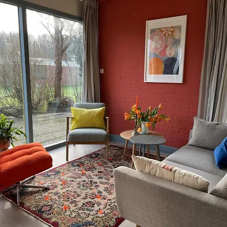 Modern Holiday Home Near The Beach Noordwijkerhout